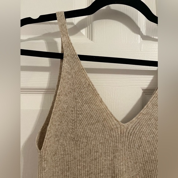 Only Ribbed Knit Sweater Tank in Oatmeal Size M Stretch Summer Beach - Picture 5 of 8